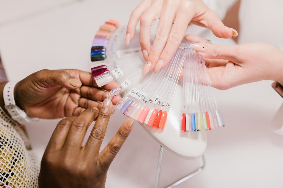 Why your nail salon needs a loyalty card?